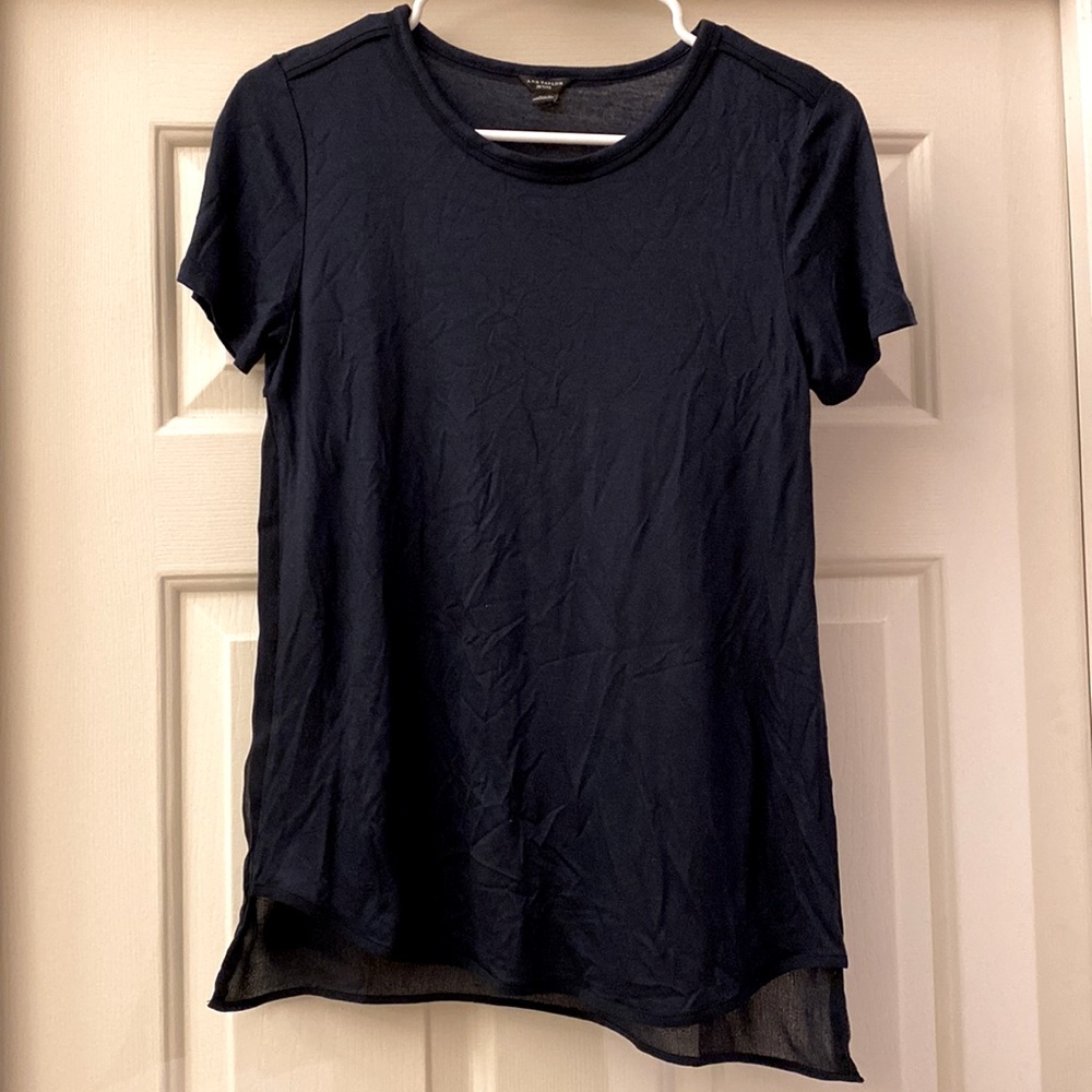 Navy Ann Taylor round neck dressy Tee shirt, XS